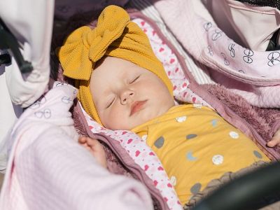 Πρέπει να σαραντίσει το παιδί για να το βγάλετε έξω από το σπίτι ή όχι;