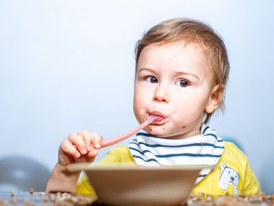 Κρεμμύδι στη διατροφή του μωρού: Επιτρέπεται κι αν ναι, από ποια ηλικία;