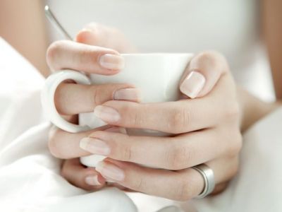 Επτά τροφές για γερά και υγιή νύχια (vid)