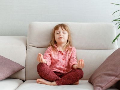 Τέσσερις τρόποι για να βοηθήσετε το παιδί σας να αποβάλει το άγχος (vid)