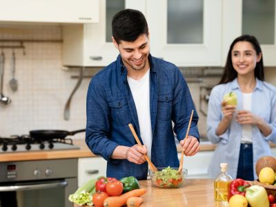 Ανδρική γονιμότητα: Πώς επηρεάζει η διατροφή τις πιθανότητες σύλληψης;