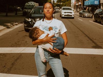 Θέλετε να ακούσετε τη σκληρή αλήθεια για τη μητρότητα;