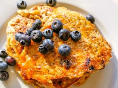 Υγιεινά pancakes με βρώμη και λιναρόσπορο για παιδιά