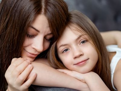 H κόρη μου μπήκε στην εφηβεία και δεν είμαι καθόλου έτοιμη γι΄αυτό