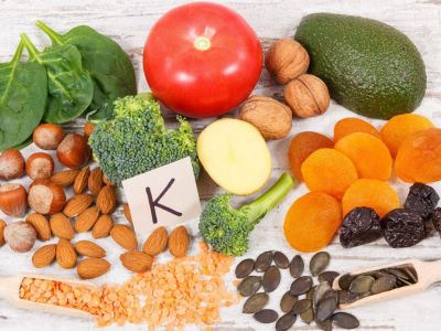 Βιταμίνη Κ: Ποιες παθήσεις προλαμβάνει η επαρκής πρόσληψη (εικόνες)