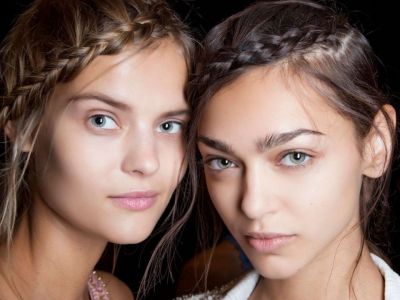 10 χτενίσματα με πλεξούδες για κάθε στυλ και περίσταση