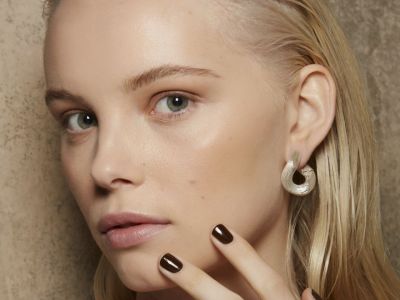 10 concealers για τέλεια κάλυψη των μαύρων κύκλων και λαμπερό βλέμμα