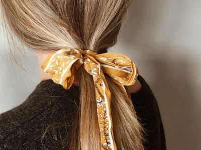 Χτενίσματα για μαμάδες: Επτά εύκολες κοτσίδες για την άνοιξη (vid)