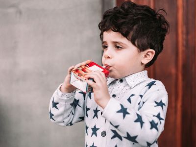 FDA: Αναλαμβάνει δράση ώστε να περιορίσει τον μόλυβδο που βρίσκεται στον παιδικό χυμό