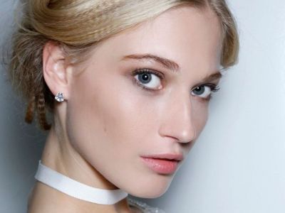 Νυφικό μακιγιάζ: 3 tips για να έχεις το πιο chic & natural make up look τη μέρα του γάμου σου