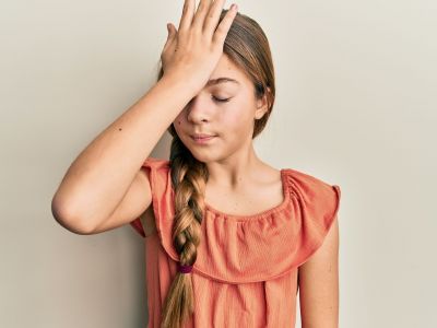 Πώς να βοηθήσετε τα παιδιά να μάθουν από τα λάθη τους