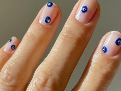 Evil Eye Nails! 10 μανικιούρ για να... διώχνεις το κακό το μάτι