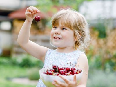 Τα οφέλη των κερασιών στην υγεία των παιδιών (plus 4 συνταγές)