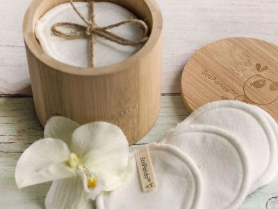 Λείπεις ταξίδι και δεν έχεις υγρό ντεμακιγιάζ; Σου έχουμε την DIY λύση