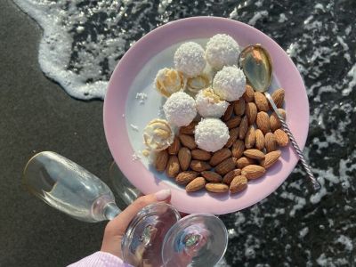 10 υγιεινά σνακ που θα απολαμβάνεις με τα παιδιά στην παραλία