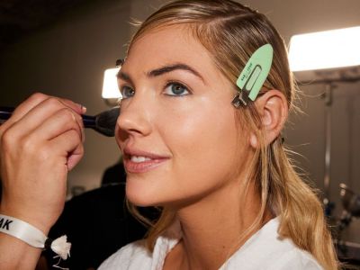 5 μυστικά για να φορέσεις σωστά το highlighter