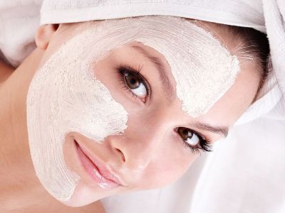 Ομορφιά για μαμάδες: Τρεις μάσκες προσώπου με ρυζάλευρο για λαμπερή επιδερμίδα