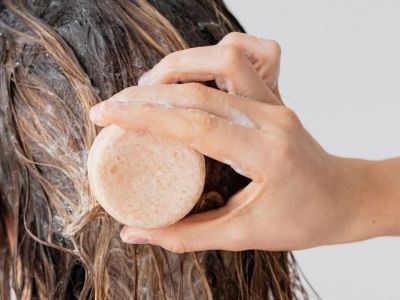 7 shampoo bars για τέλεια μαλλιά στις διακοπές & για εξοικονόμηση χώρου στη βαλίτσα