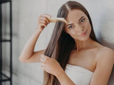 Tips για μαμάδες: Πώς να φροντίσετε τα μαλλιά σας το καλοκαίρι