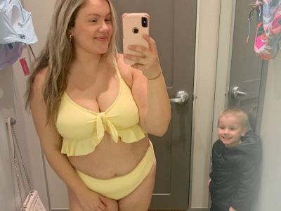 Ποζάρετε για να κρύψετε το σώμα σας επειδή ντρέπεστε γι' αυτό;