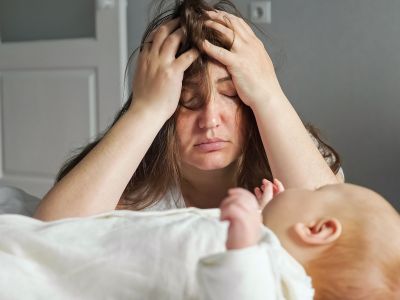 Στη μαμά που δεν μπορεί να κοιμηθεί τη νύχτα επειδή το μωρό της δεν κοιμάται