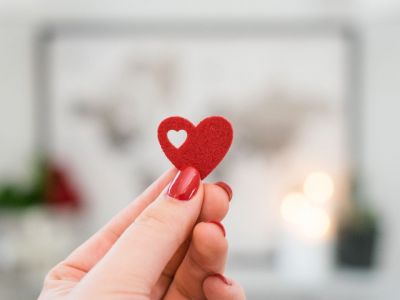 5 βερνίκια στις αποχρώσεις του κόκκινου για τέλειο μανικιούρ