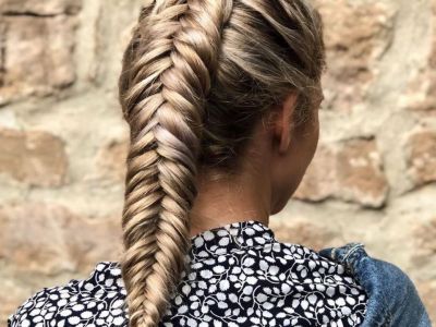 Dutch fishtail braid: Η πλεξούδα που θα σε σώσει στον καύσωνα