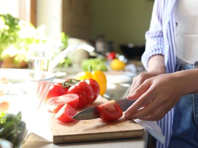Πέντε καλοκαιρινές τροφές που ενισχύουν τη γονιμότητα