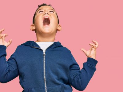 Πώς να αντιμετωπίσετε τις εκρήξεις των παιδιών σε δημόσιους χώρους