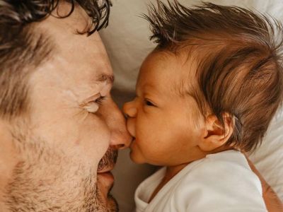 Μπαμπάς και μωρό: Η τρυφερή σχέση τους μέσα από φωτογραφίες