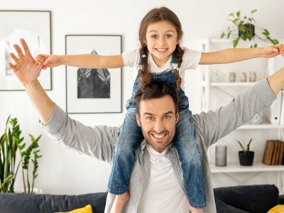 Πέντε αλήθειες για την ανατροφή κοριτσιών που πρέπει να γνωρίζουν οι μπαμπάδες