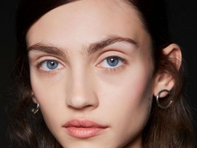 BB cream, CC cream, ενυδατική με χρώμα, foundation: Ποιες οι διαφορές τους και τι να διαλέξεις