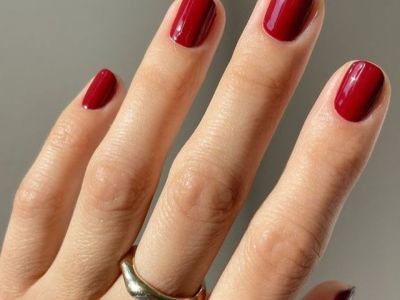 5 μπορντό βερνίκια και 5 μανικιούρ για το φθινόπωρο (photos)