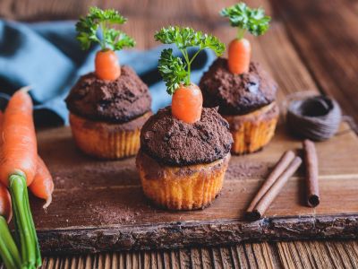 Υγιεινό σνακ για παιδιά: Τα πιο θρεπτικά muffin καρότου έτοιμα σε μισή ώρα