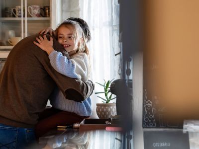 Πράγματα που κάνουν οι στοργικοί μπαμπάδες για τα παιδιά τους