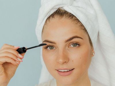 Genius! Το απίστευτο και πολύ απλό μυστικό για να αποκτήσεις τέλειες βλεφαρίδες