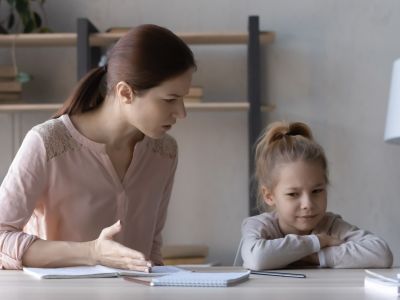Πριν ασκήσεις κριτική στο παιδί σου, μάθε πώς θα το κάνεις σωστά