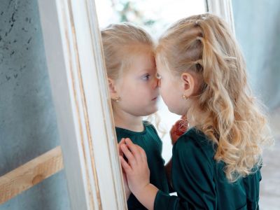 Μάθετε στο παιδί να αναγνωρίζει και να εκφράζει τα συναισθήματά του