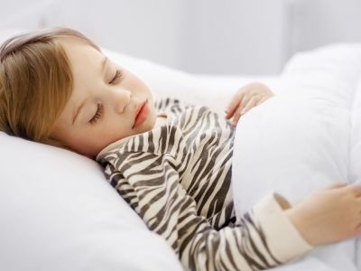 Εννέα τροφές που βοηθούν τα παιδιά να κοιμηθούν καλύτερα το βράδυ