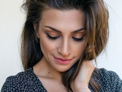 Ομορφιά για μαμάδες: Φυσικοί τρόποι να δυναμώσετε τις βλεφαρίδες σας