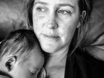 Μια μέρα θα νοσταλγώ τις γλυκιές στιγμές με ένα κοιμισμένο μωρό στην αγκαλιά μου