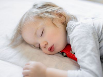 Πώς θα το κάνεις να κοιμάται το μεσημέρι