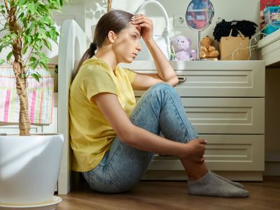 Μπορεί η διατροφή να επιδεινώσει τους πόνους περιόδου της έφηβης;