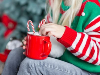 Ζεστό κακάο με marshmallows για τα παιδιά