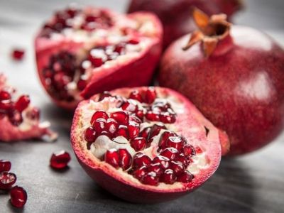 Φλούδες ροδιού: Τα οφέλη για την υγεία, τα μαλλιά, το δέρμα