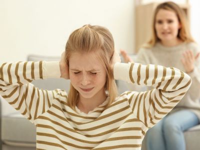 Όσο περισσότερα όρια βάζω, τόσο περισσότερο το παιδί μου επαναστατεί