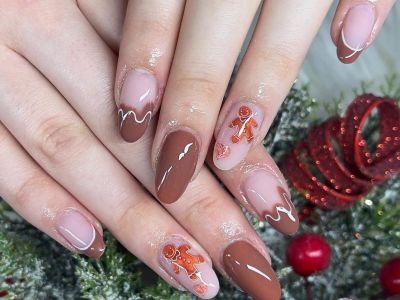 Ομορφιά για μαμάδες: Εντυπωσιακά χριστουγεννιάτικα σχέδια για νύχια