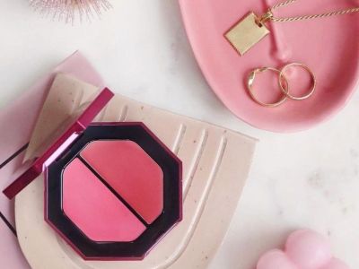 Κρεμώδες ρουζ: 4 προϊόντα & 4 tips για σωστή εφαρμογή