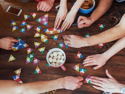 Γιατί οι γονείς πρέπει να ενθαρρύνουν τα έφηβα παιδιά τους να παίζουν περισσότερο