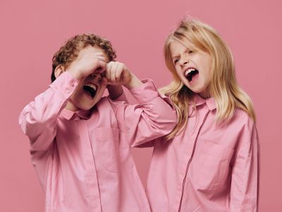 Αδελφικοί καβγάδες: Πότε πρέπει να παρεμβαίνετε